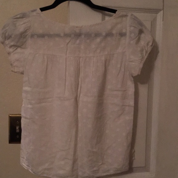 White blouse - Picture 3 of 4