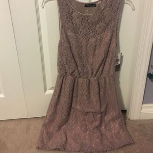 Women's formal sleeveless dress