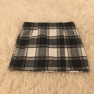 Plaid pencil skirt