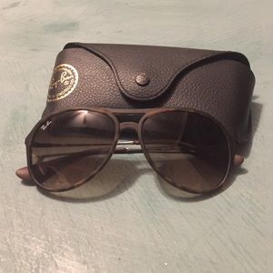 BROWN Ray-Bans