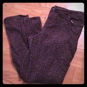 Lee Classic Fit Black Leopard Jeans - Size 20W