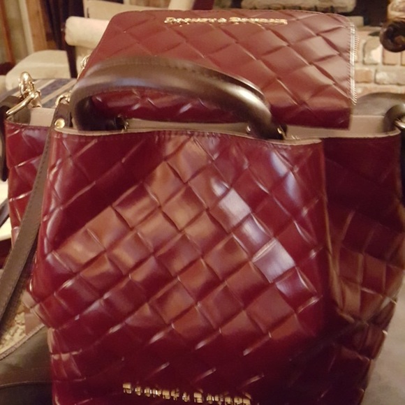 DOONEY & BOURKE satchel & wallet - Picture 2 of 2