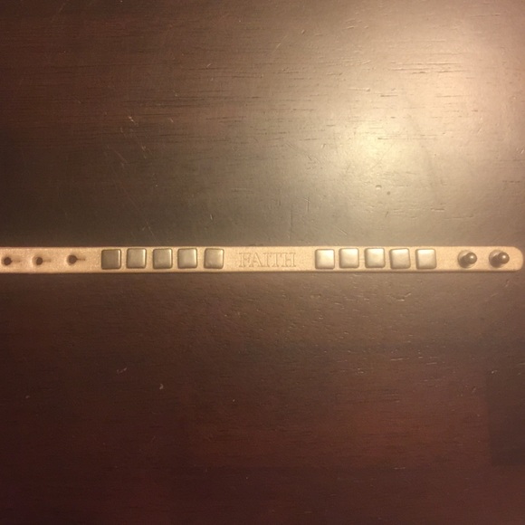 3 Bracelets - Picture 2 of 4