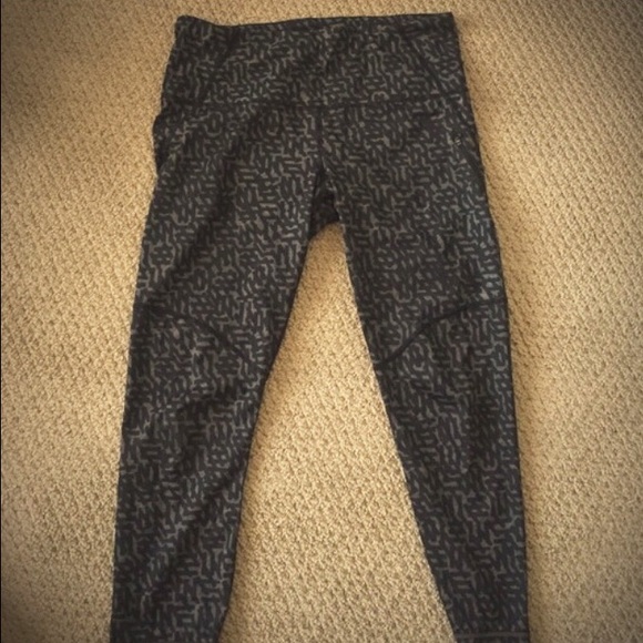 Lululemon Pace Setter Crop