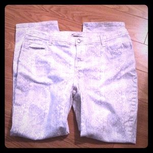 Lee Classic White Snake Print Jeans - Size 20W