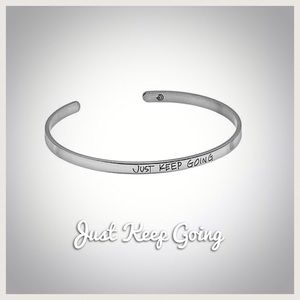Love This Life Positivity Bracelet