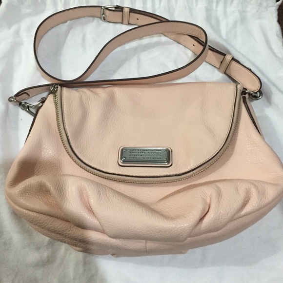 Marc Jacobs Natasha q cross body bag used once!