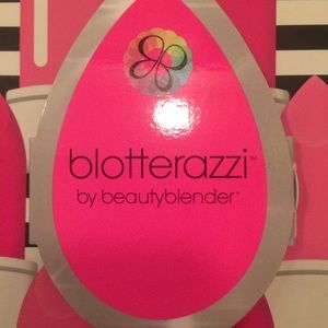 🆕 Blotterazzi by beauty blender