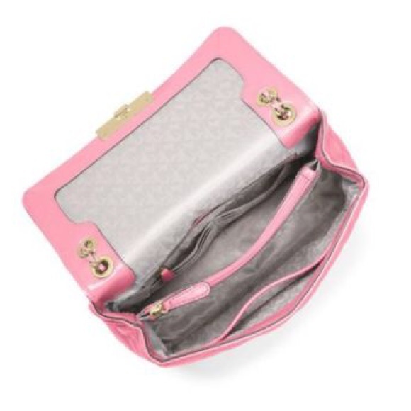 ✨HP✨ Michael Kors XL 'Sloan' Shoulder Bag - Picture 3 of 7