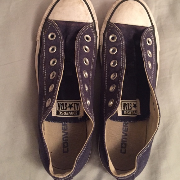 Navy converse