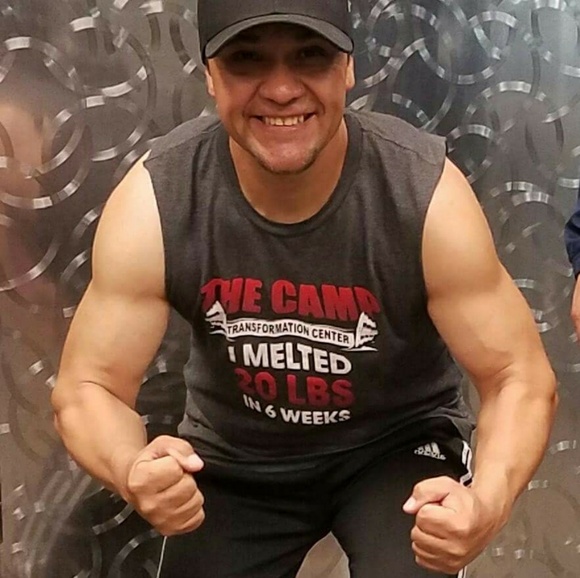 Meet your Posher, Oscar - Picture 2 of 4