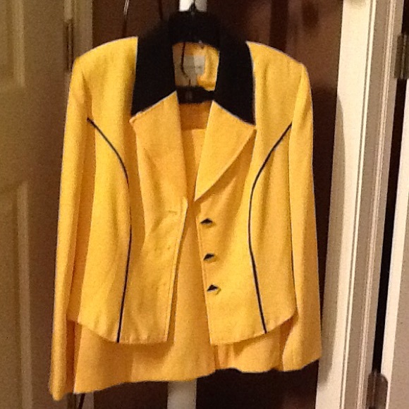 2 PC suit. Worn only twice