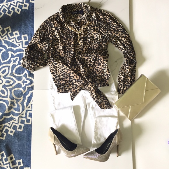💋 Leopard front tie button down blouse 💋