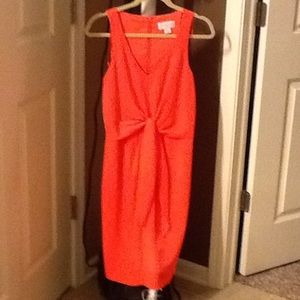 Very sexy and flattering coral dress.