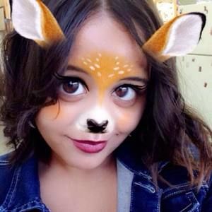 Meet your Posher, Alayna