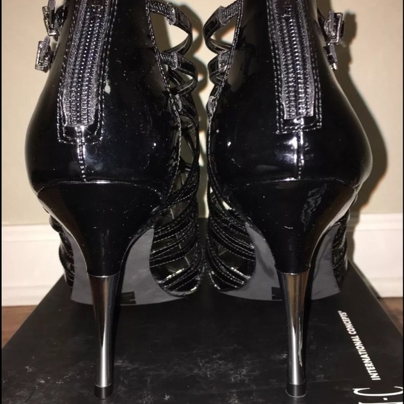 Black INC International Concepts Lizzy Sandals - Picture 2 of 3