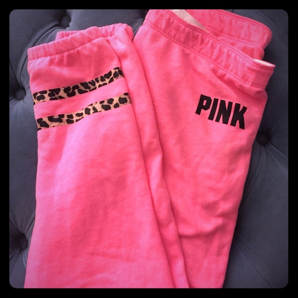 Size small pink Victoria secret skinny sweats