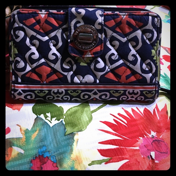 Vera Bradley wallet