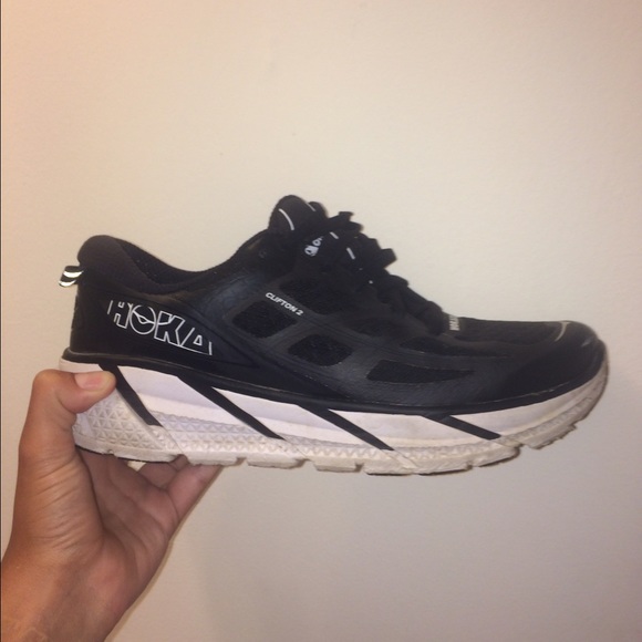 Hoka One One Clifton 2