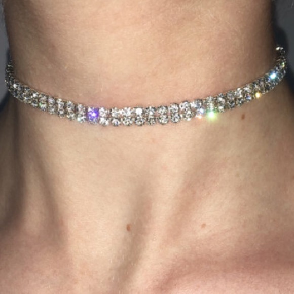 Dancing Diamond Choker - Picture 3 of 4