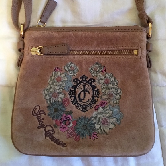 Beautiful Juicy Couture small purse