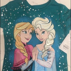 Disney Store Frozen Shirt❄️🎀