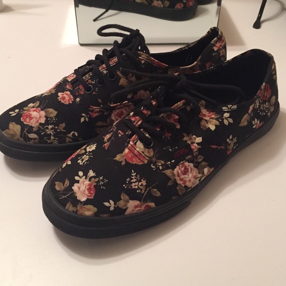 Floral Vans