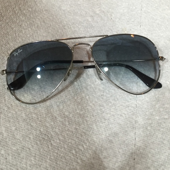 RAY BANS AVIATORS