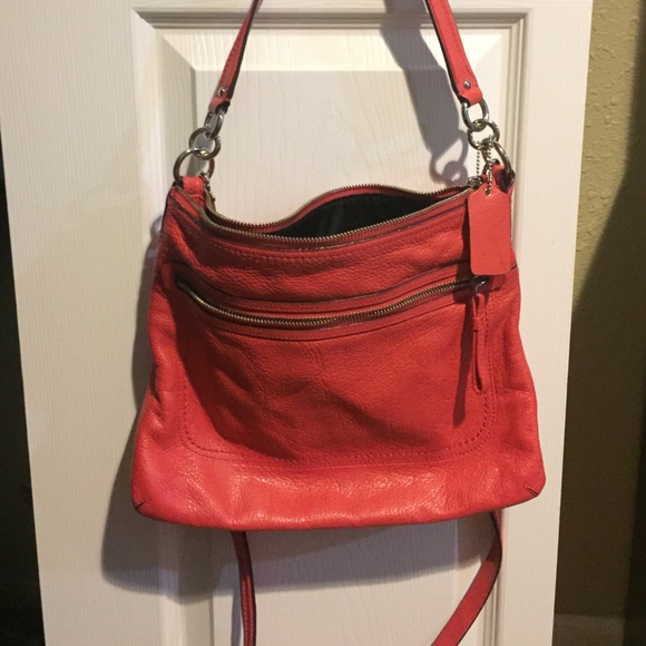 Coach shoulder/crossbody handbag