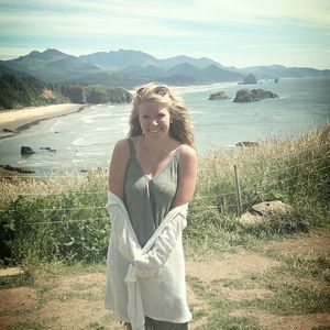 Meet your Posher, Melanie