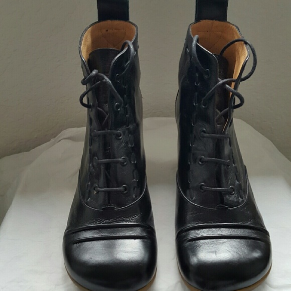 John Fleuvog ankle boots