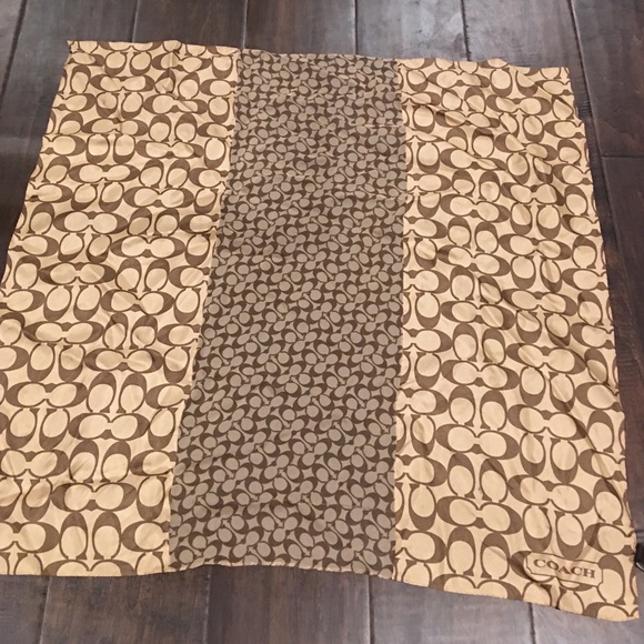 Coach scarf