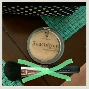 *SALE* Younique Beachfront Bronzer (ONLY)