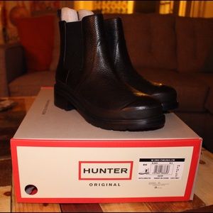 Hunter Grain Leather Chelsea Boots