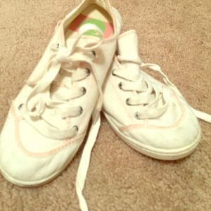 Roxy slip on tennis shoe