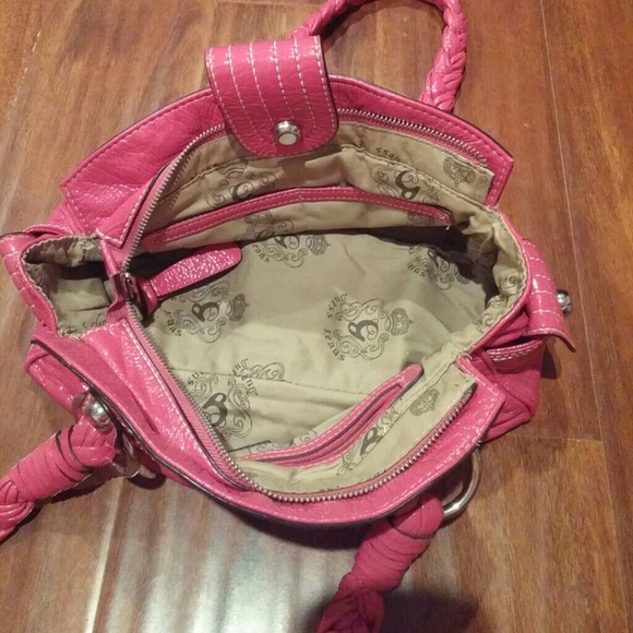 Guess Guess pink purse from Kayse's closet on Poshmark