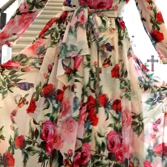 Sequin Embellished Floral Chiffon Maxi - Picture 5 of 7