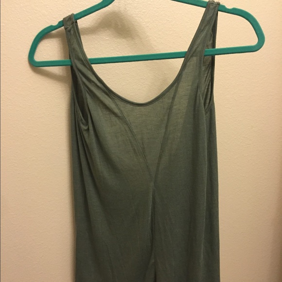Army green tank