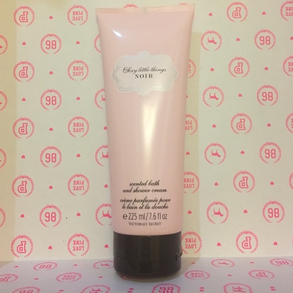 Sexy Little Things Noir shower gel