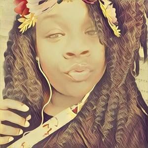 Meet your Posher, Tierra