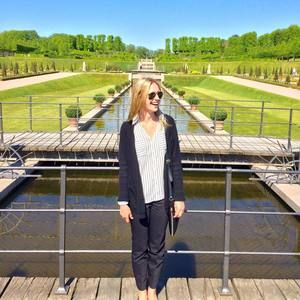 Meet your Posher, Emmy