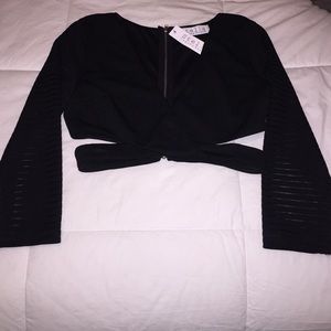 Cross Strap Crop Top