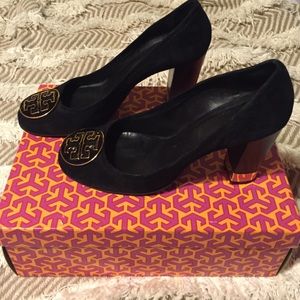 🚨1 hour sale!🚨 Tory Burch Heels (Black- Size 8)