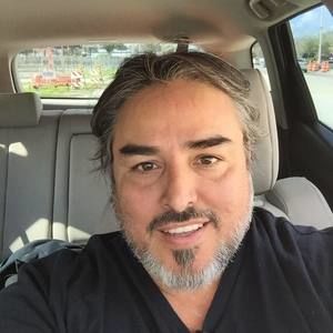Meet your Posher, Marcos