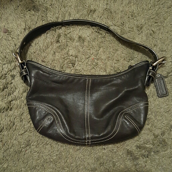 COACH Super Cute Black Purse!!!