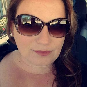 Meet your Posher, Staci