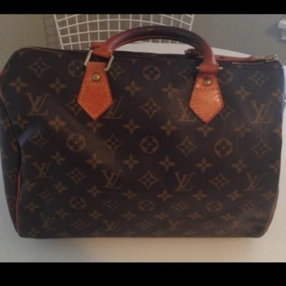 Louis Vuitton Speedy 30