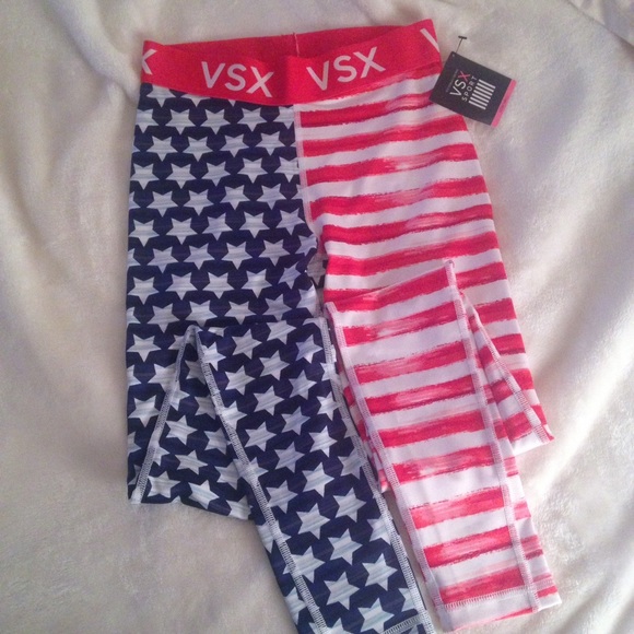 SOLD⛔️Vsx USA stripes and stars sports tights