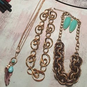 💰Gold Statement Necklace Bundle💰
