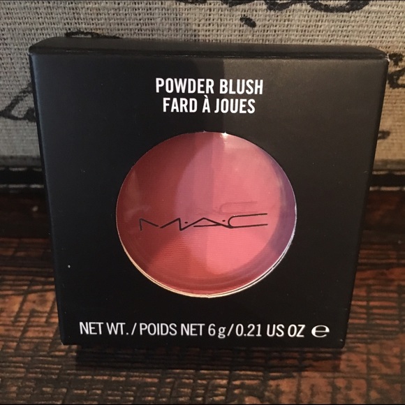 NEW Mac Fleur Power Powder Blush